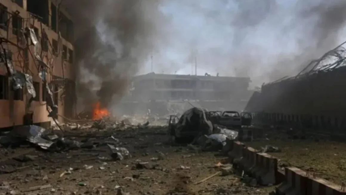 আফগানিস্তানের কাবুলে ভয়াবহ বিস্ফোরণ: শাহর-ই-নাও এলাকায় রক্তাক্ত সোমবার